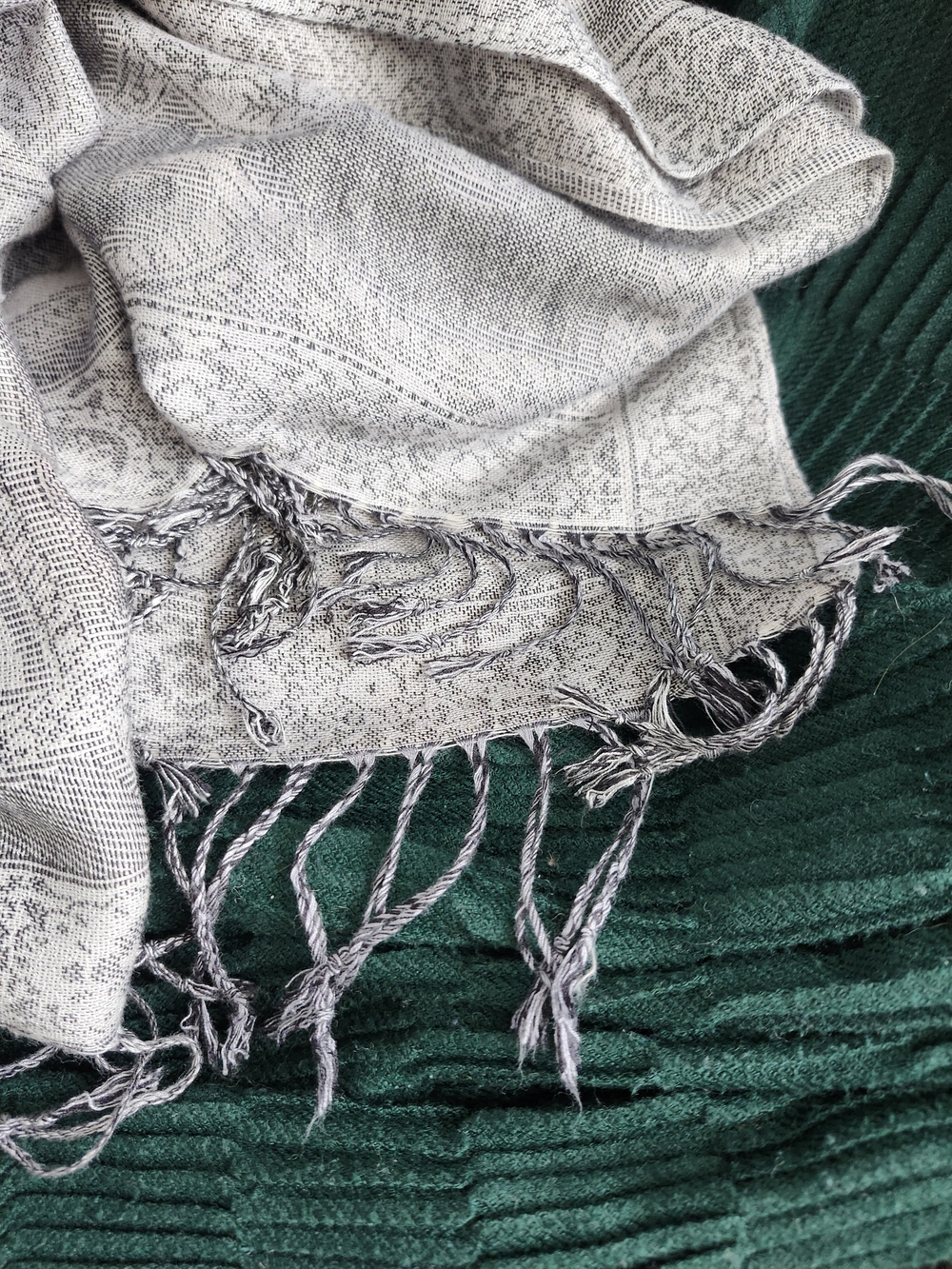 CLEO Gray Woven Fringe Paisley Viscose Scarf Wrap SHAWL Soft